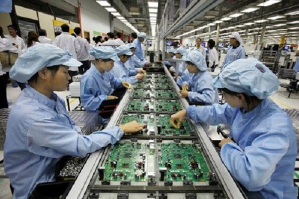 Lắp ráp linh kiện điện tử
